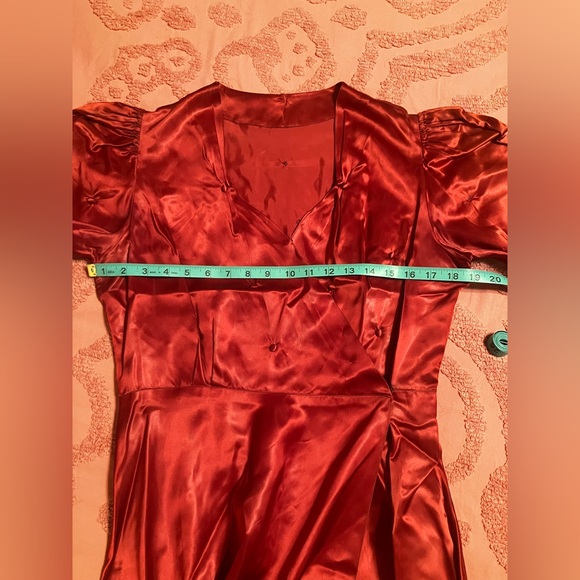 Vintage 1930s / 1940s red satin dress, medium - Picture 7 of 16